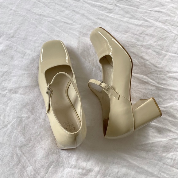 Maryam Nassir Zadeh Shoes - Maryam Nassir Zadeh Mary Jane Pumps in Beige Patent Leather / Size 39